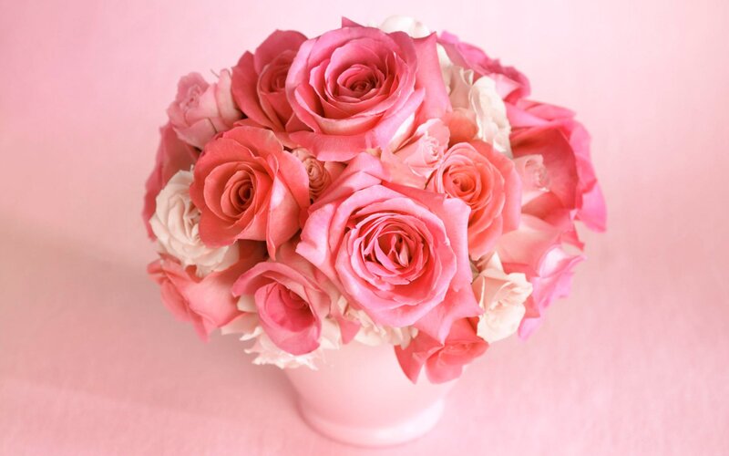 Bouquet of Pink Roses — Vase