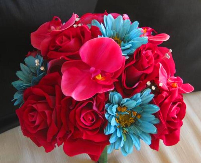 Bouquet of Red and Blue Flowers — Vibrant