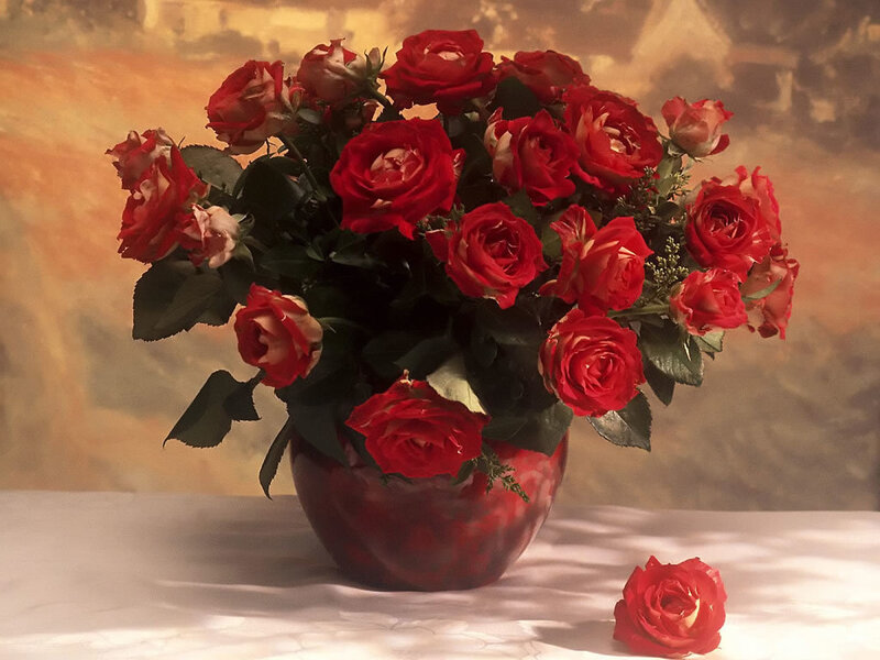 bouquet of red roses