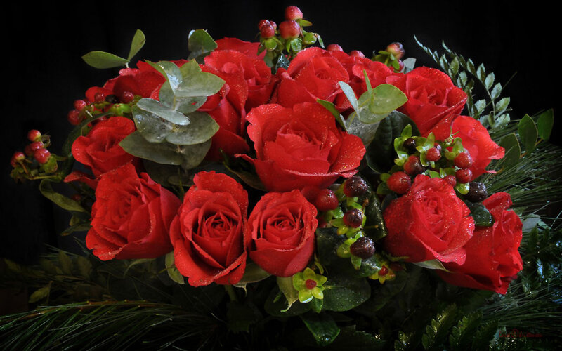 bouquet of red roses