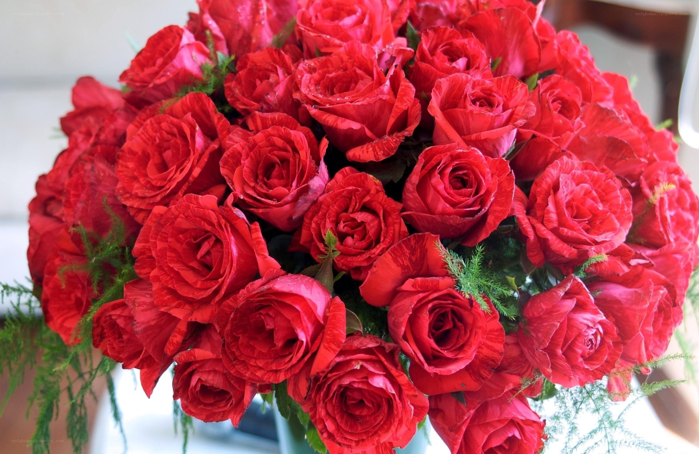 bouquet of red roses
