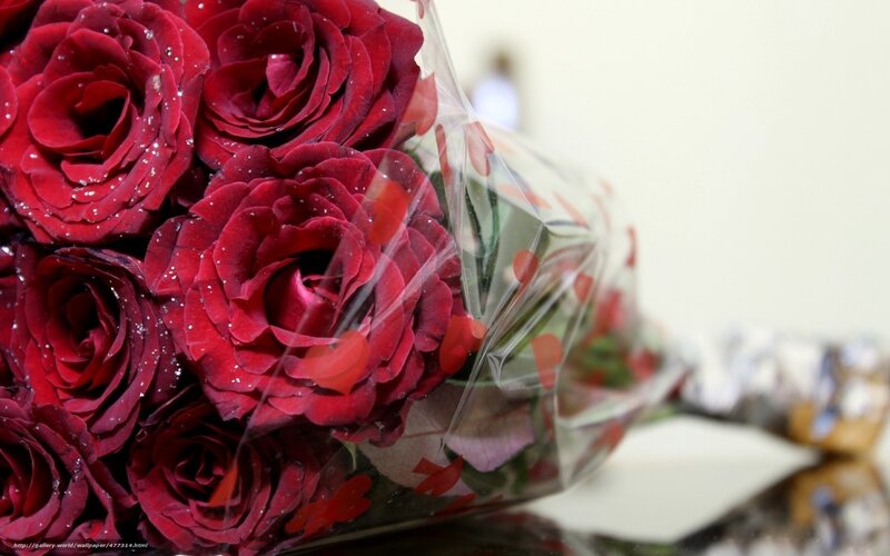 bouquet of red roses