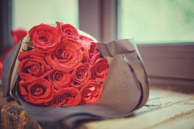 Bouquet of red roses