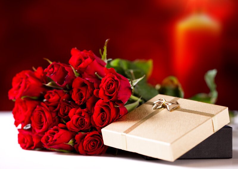 Bouquet of Red Roses — Romantic, Photograph, Gift Box