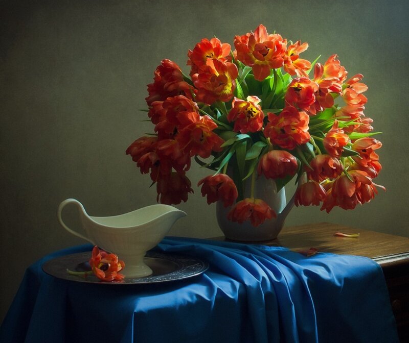 Bouquet of Red Tulips — Dramatic, Photograph