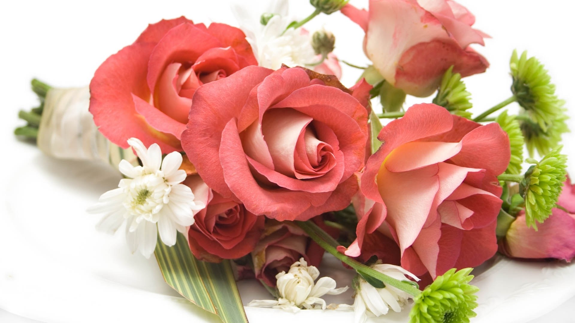 bouquet of roses and flowers
