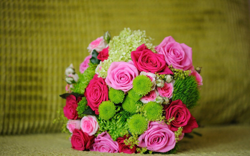 Bouquet of Roses and Green Flowers