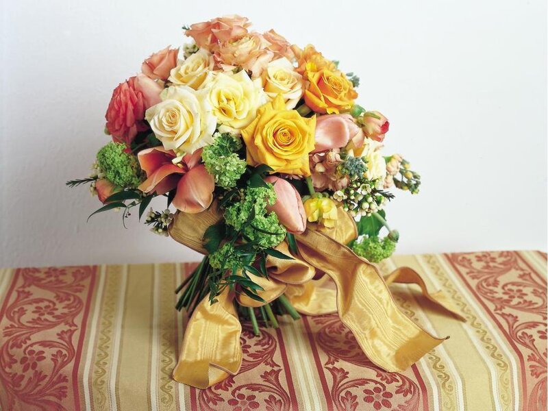 Bouquet of Roses and Greenery
