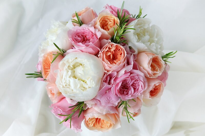 Bouquet of Roses and Peonies — Pink, Serene