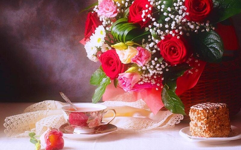 Bouquet of Roses and Tea — Red, Serene, Afternoon