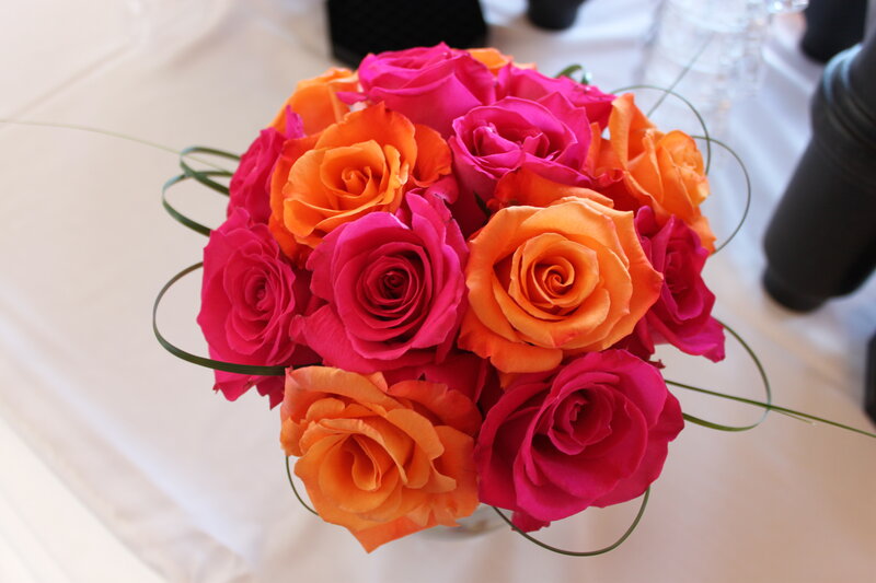 Bouquet of Roses — Pink, Festive