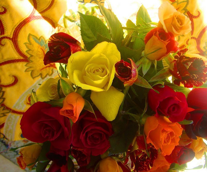 Bouquet of Roses — Yellow, Bright