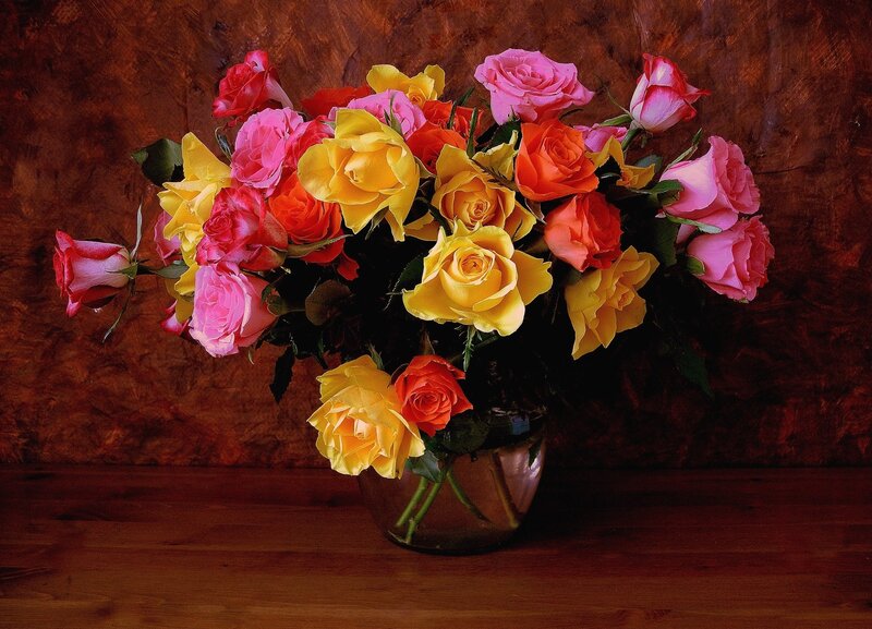 Bouquet of Roses — Yellow, Dramatic, Photograph