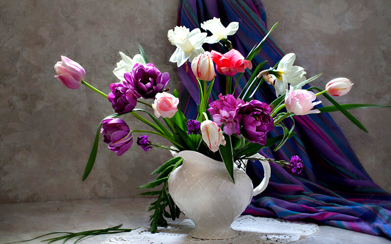 Bouquet of Tulips and Daffodils