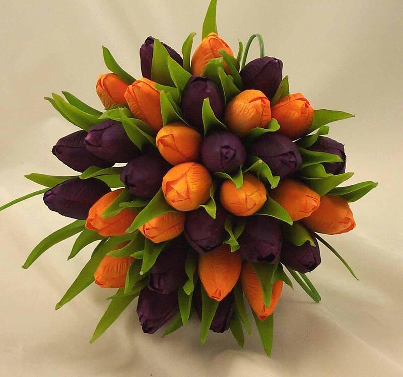 Bouquet of Tulips — Orange, Calm