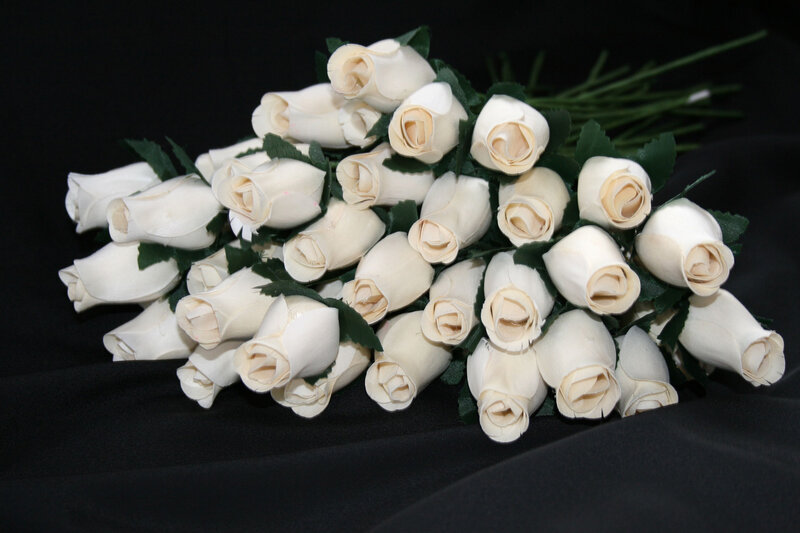 Bouquet of White Roses — Neutral