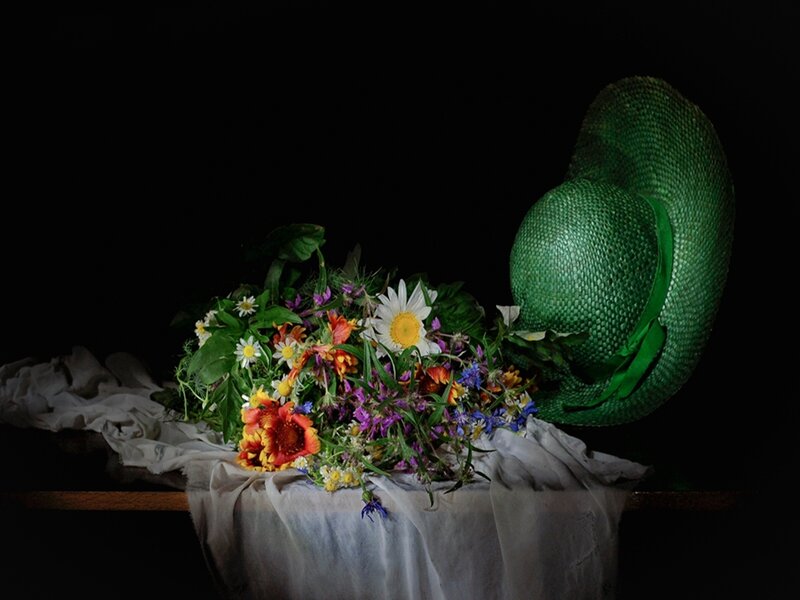 Bouquet of Wildflowers — Green, Dramatic