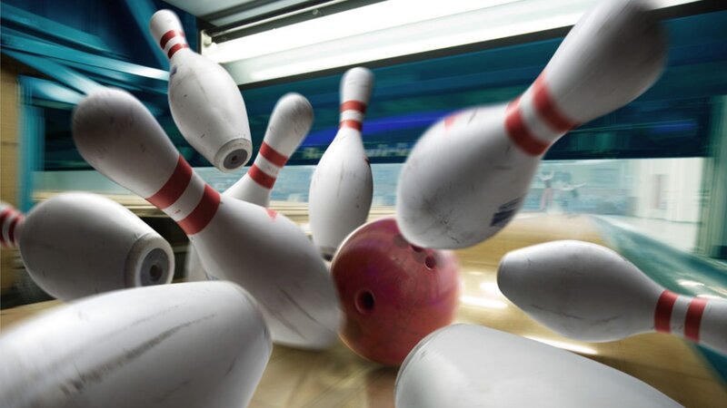 Bowling pins in motion
