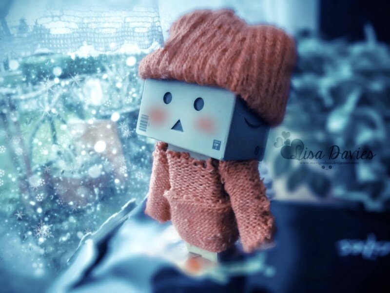 Box Figure in Winter Clothes