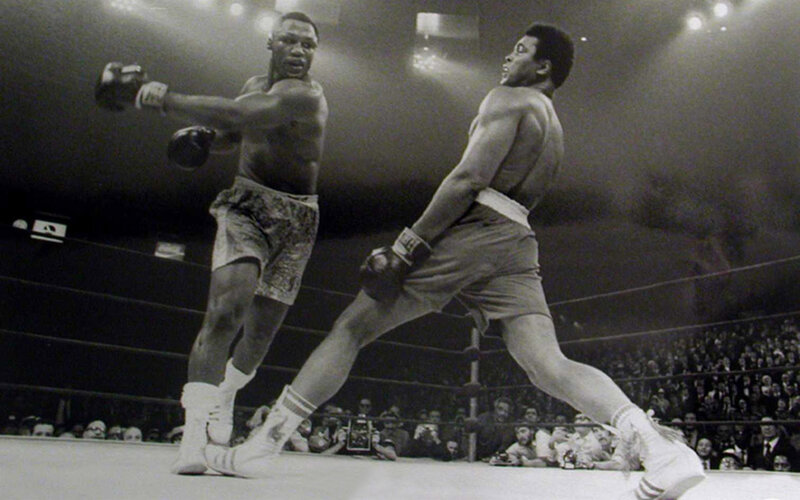 Boxers in Ring — Black, Dramatic
