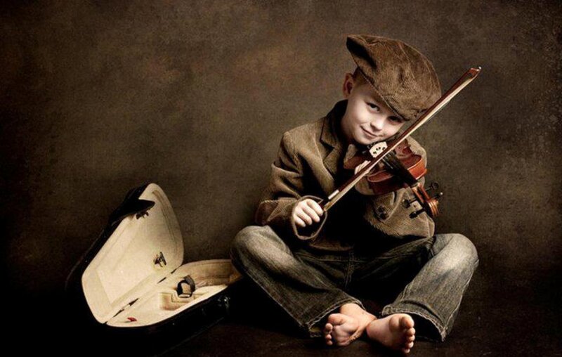 Boy Playing Violin — Brown, Dramatic