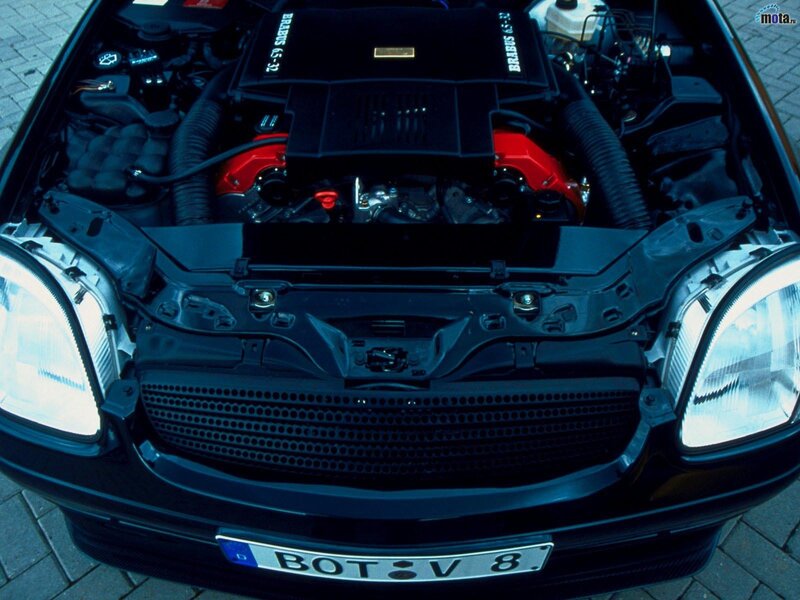 Brabus 65-32 engine bay