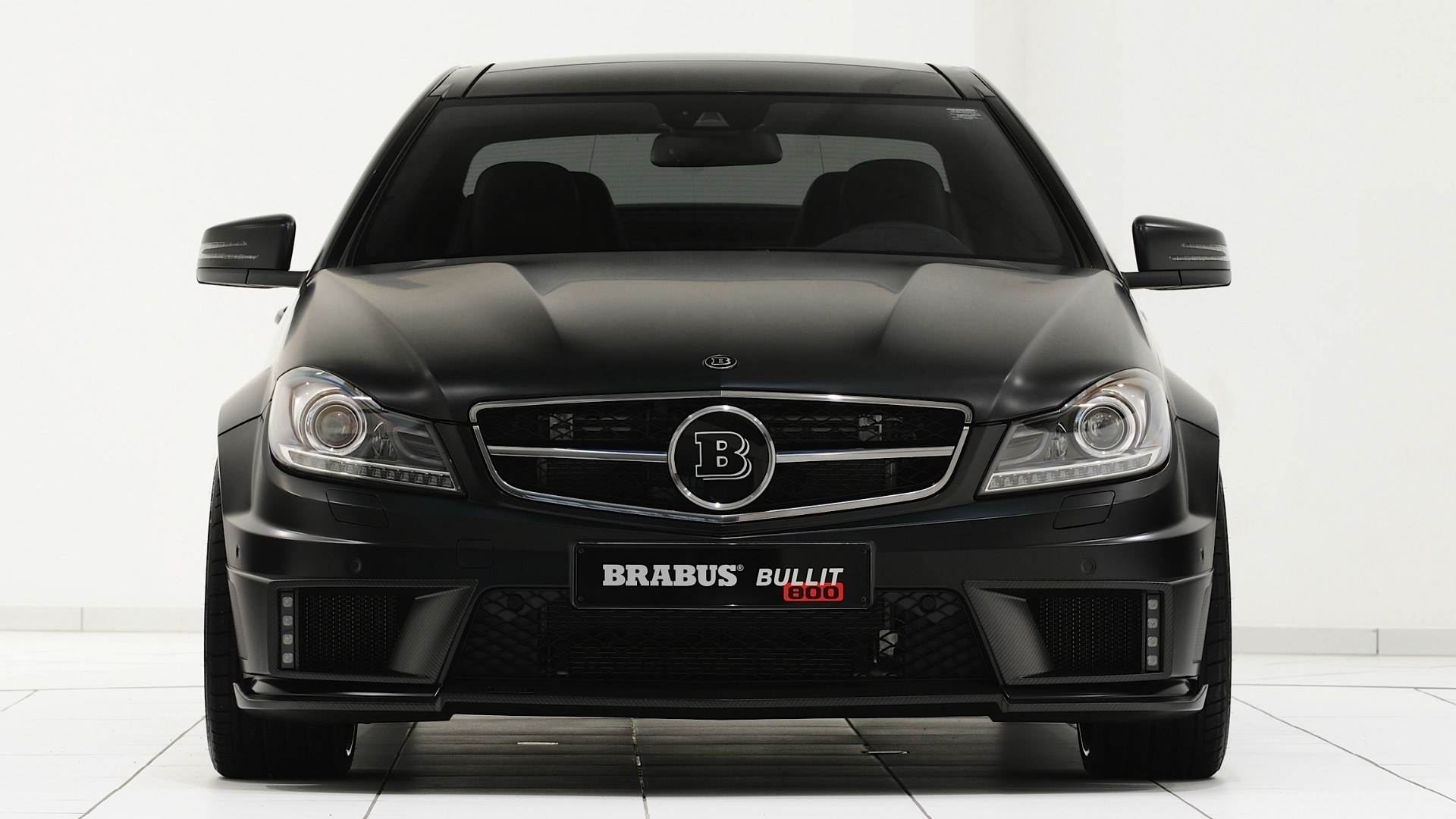 Brabus Bullit 800 car front view