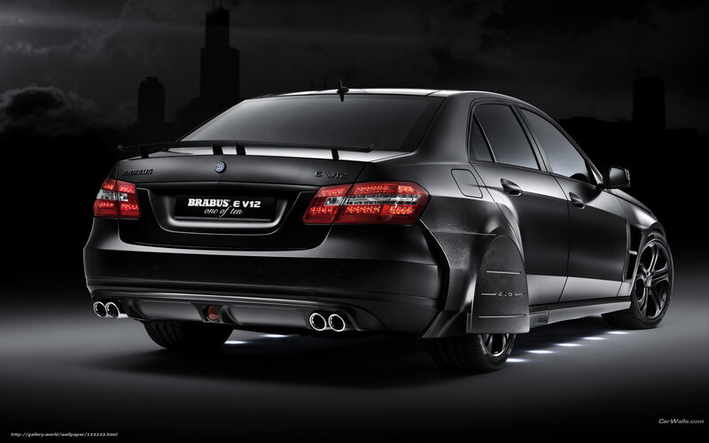 Brabus E V12 sedan