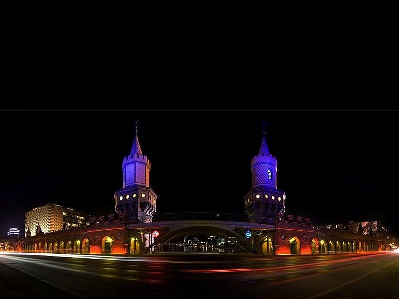 Brandenburg Gate at Night — Black, Dramatic
