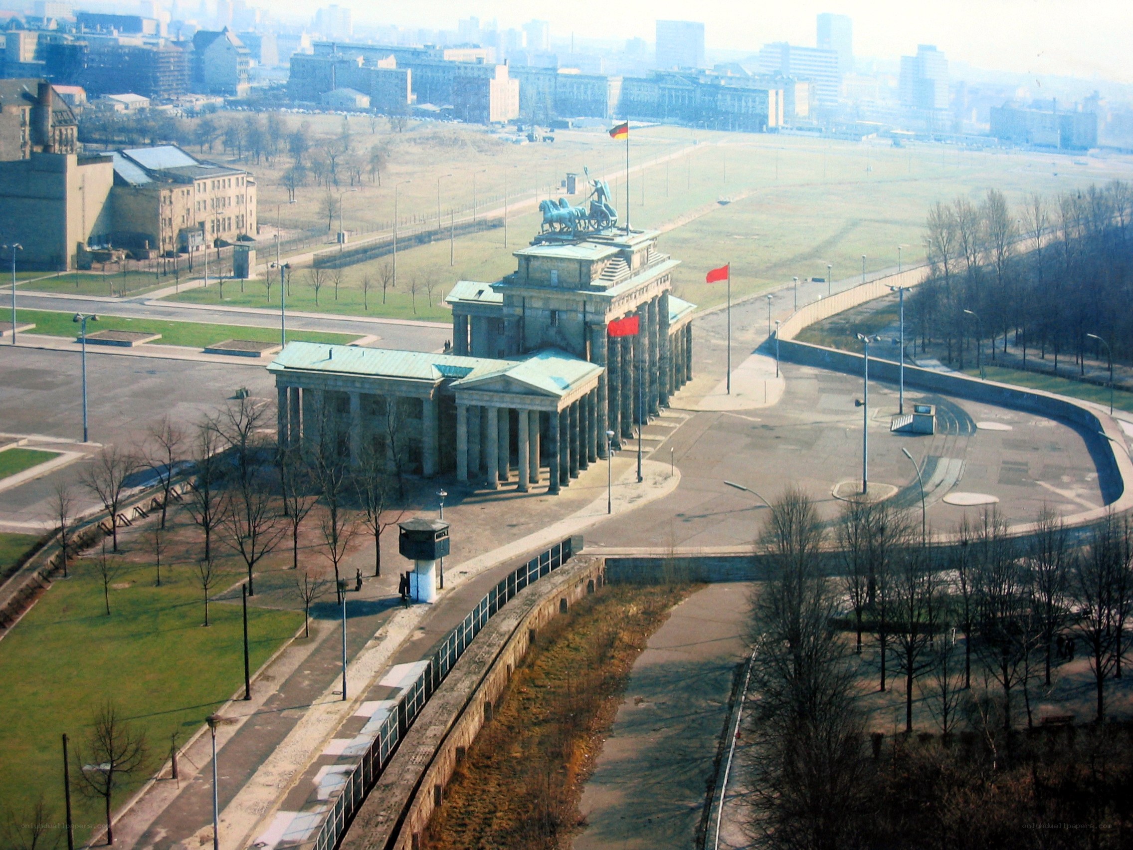 Brandenburg Gate with city view