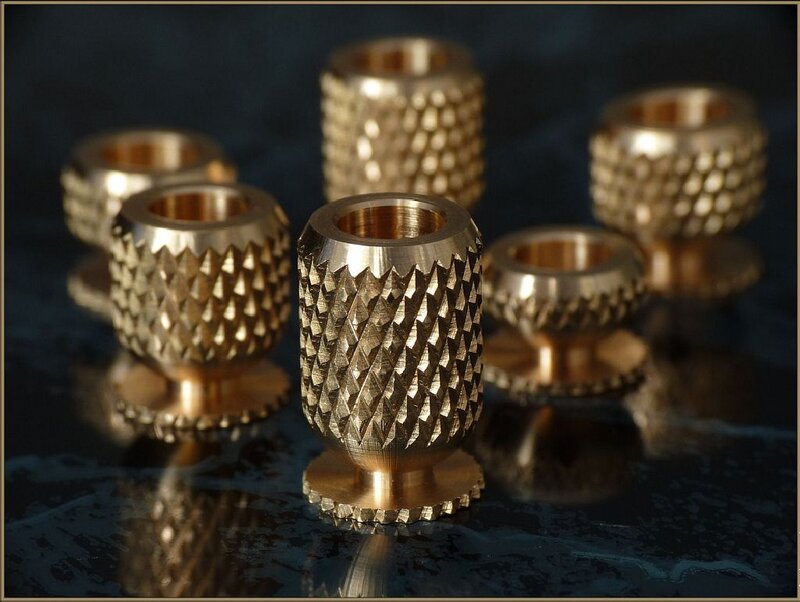 Brass Knurled Knobs