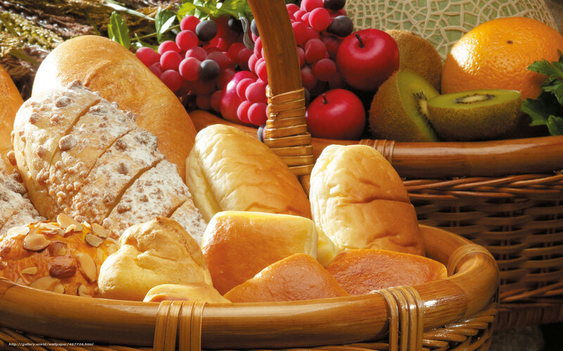 Bread and fruit basket