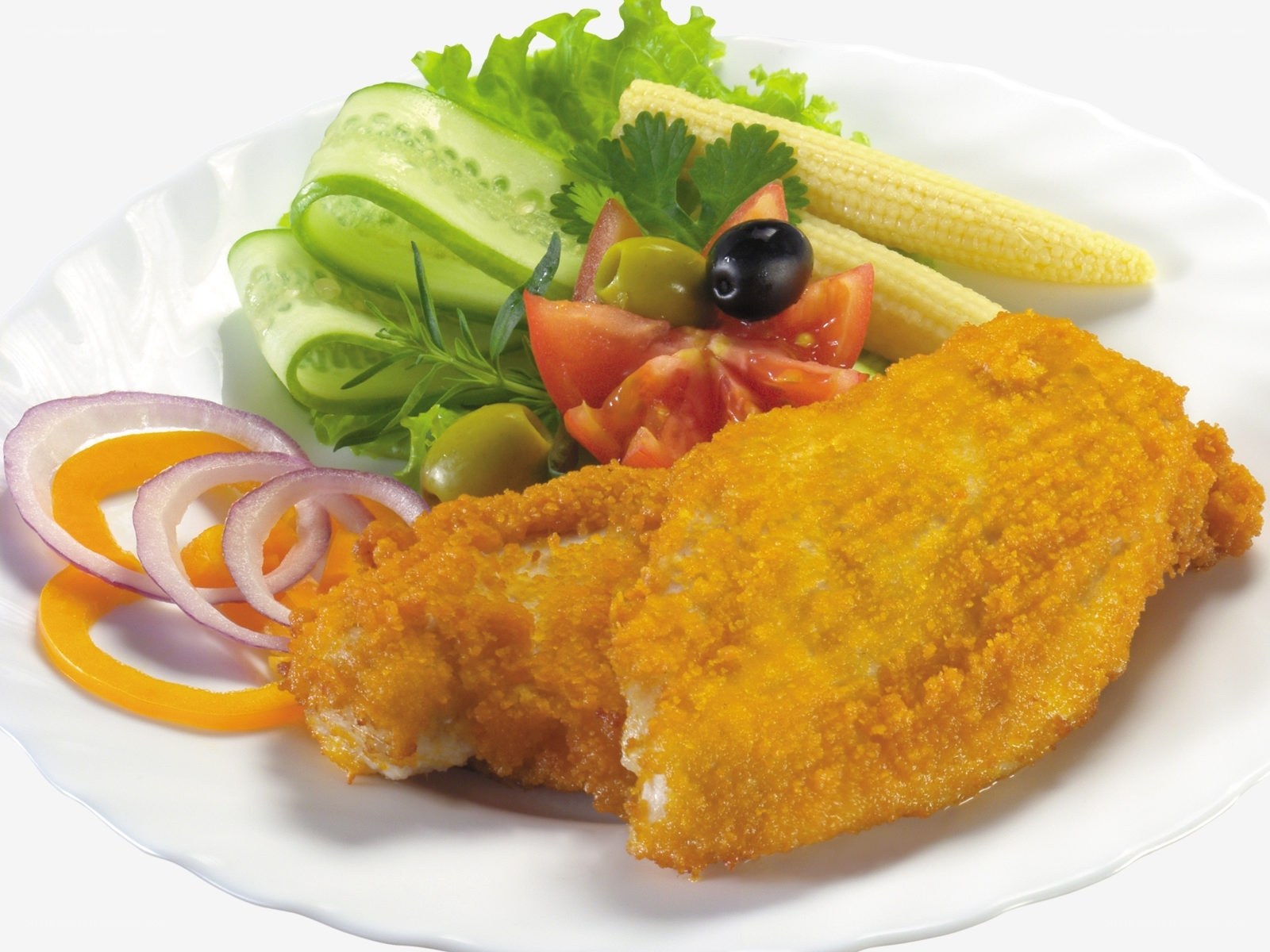 Breaded fish with salad