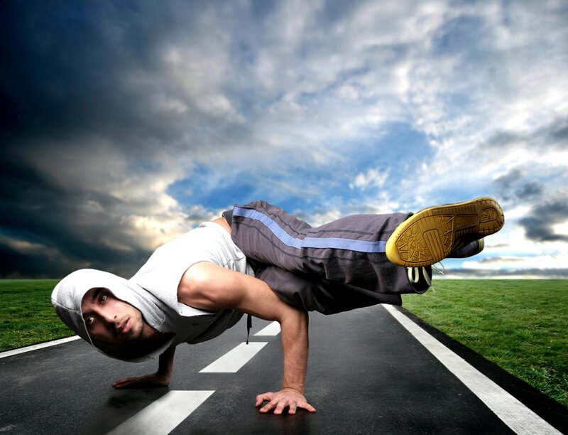 Breakdancer on road