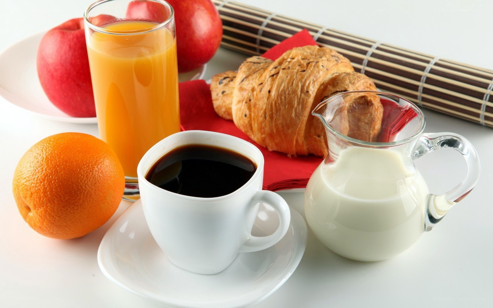 Breakfast with coffee and croissant