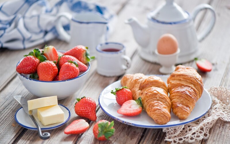 Breakfast with Croissants — White, Calm, Morning