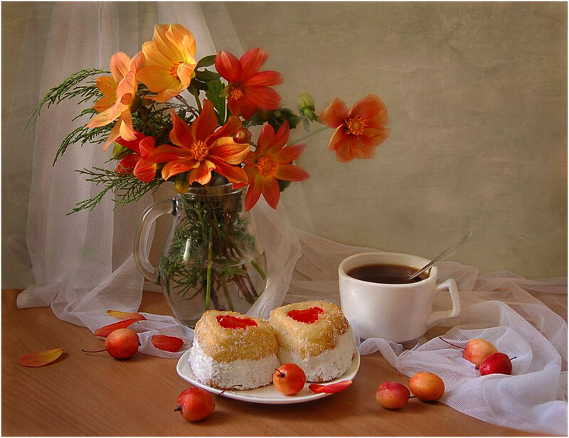 Breakfast with Flowers — Orange