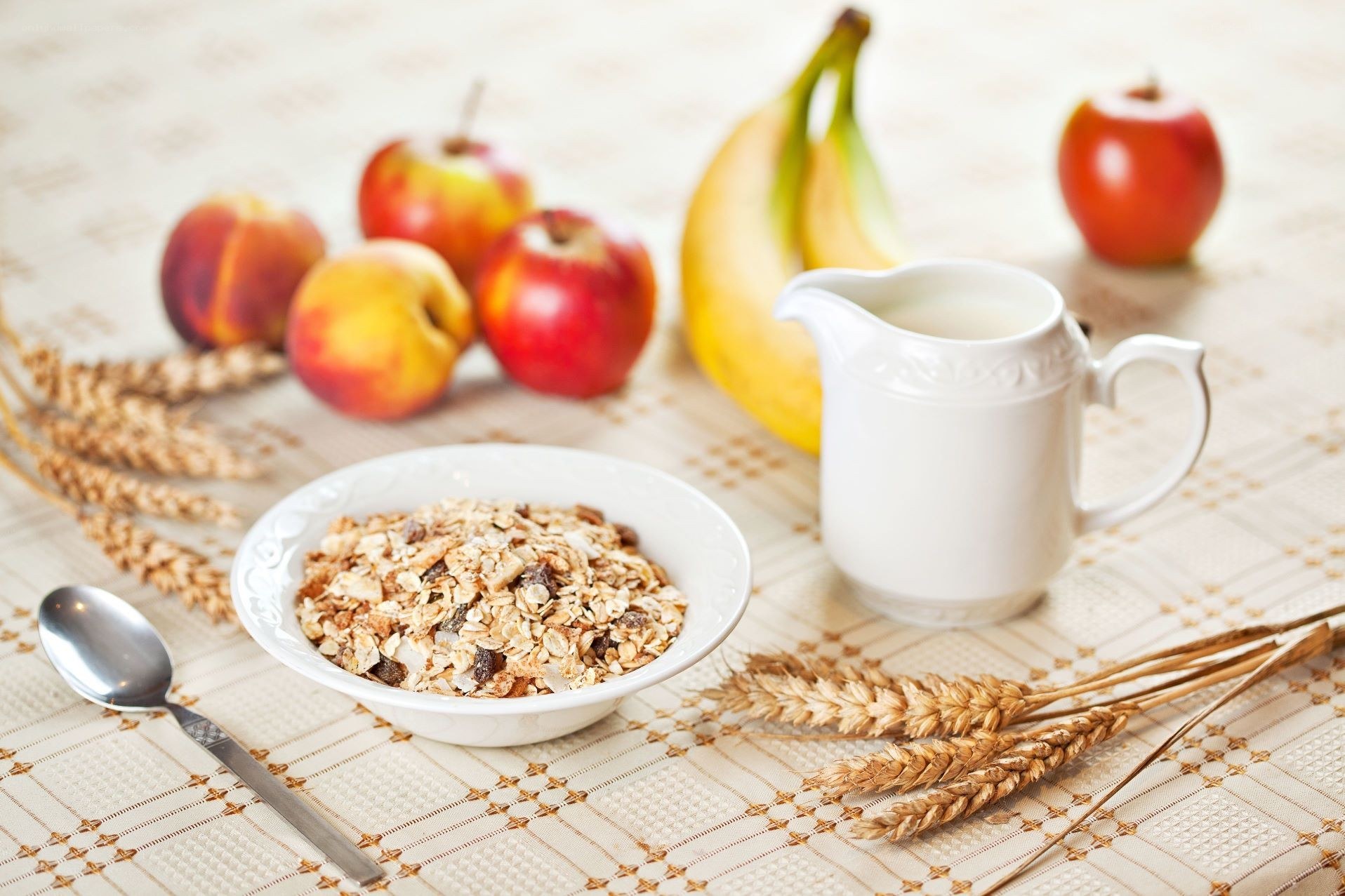 Breakfast with granola and fruit