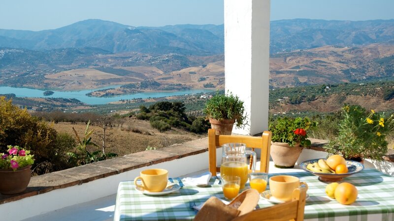 Breakfast with mountain view