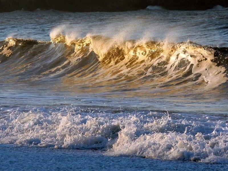 Breaking Ocean Wave — Blue, Dramatic