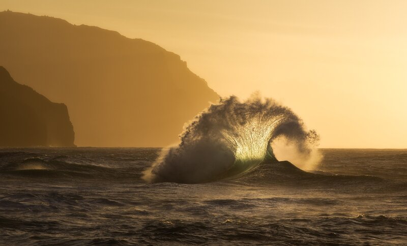 Breaking Ocean Wave — Gold, Dramatic