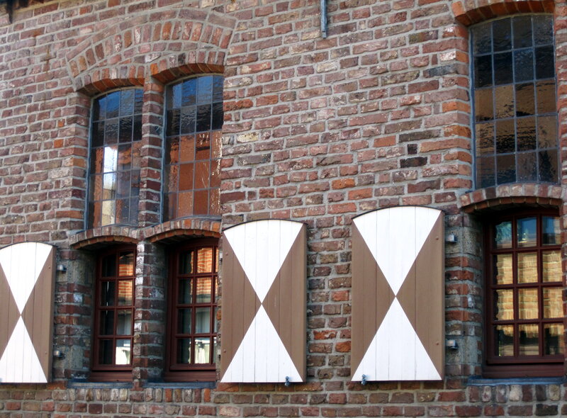 Brick Building Facade — Brown, Neutral