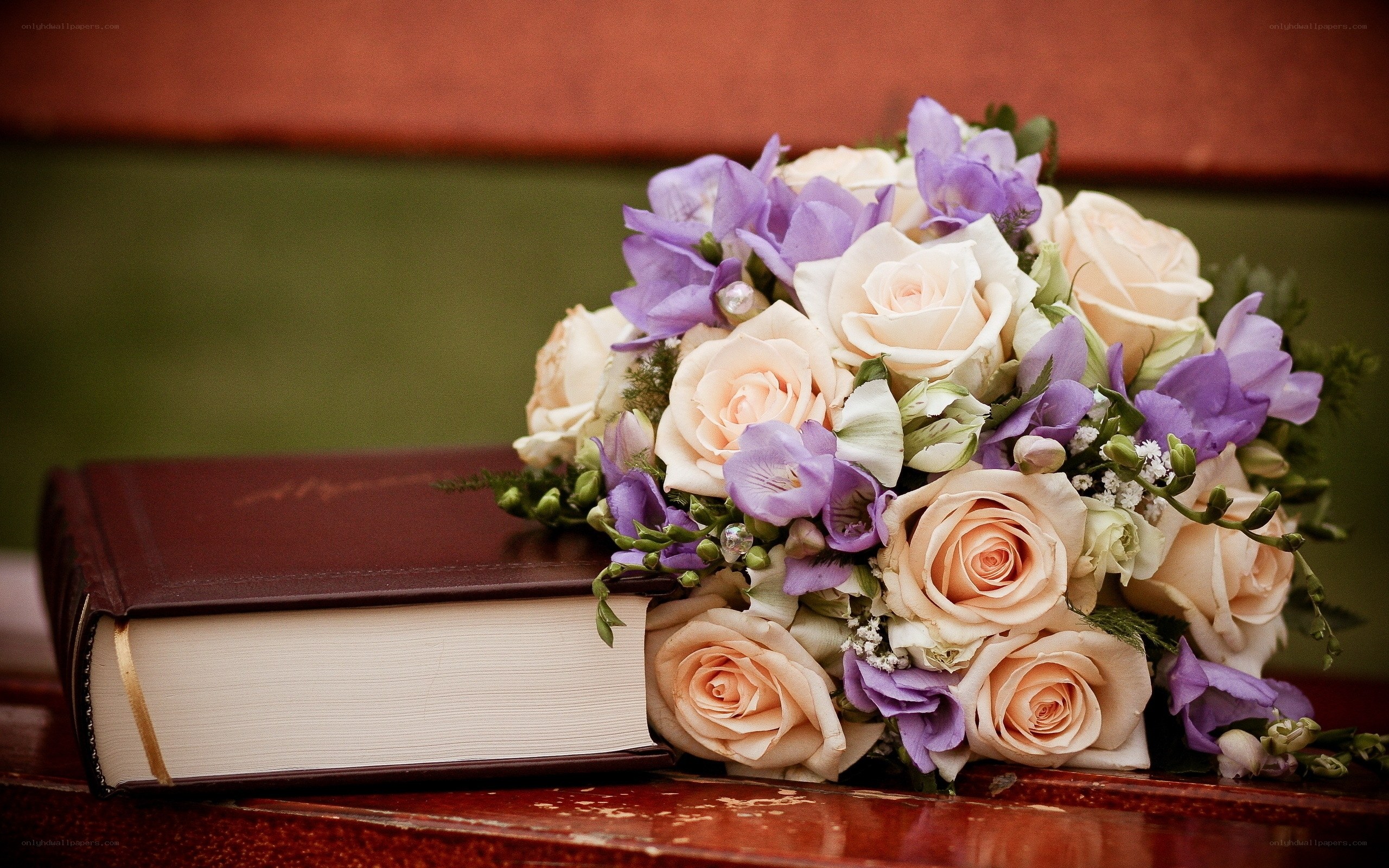 Bridal bouquet with book