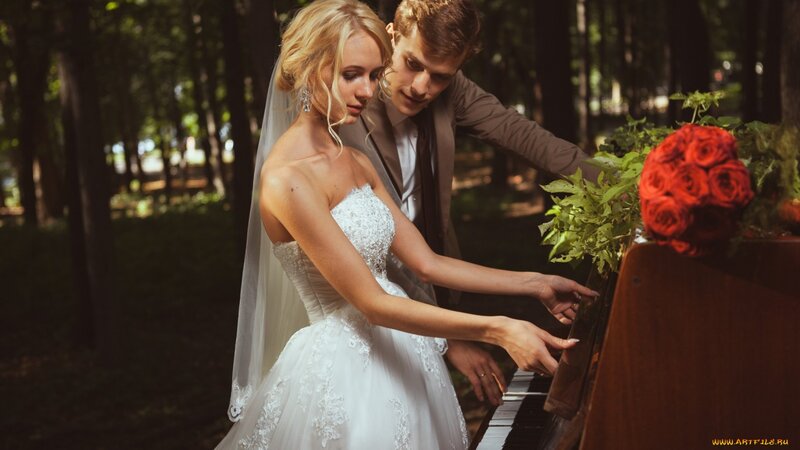 Bride and Groom at Piano — White