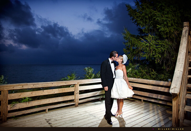 Bride and Groom Kissing — Blue