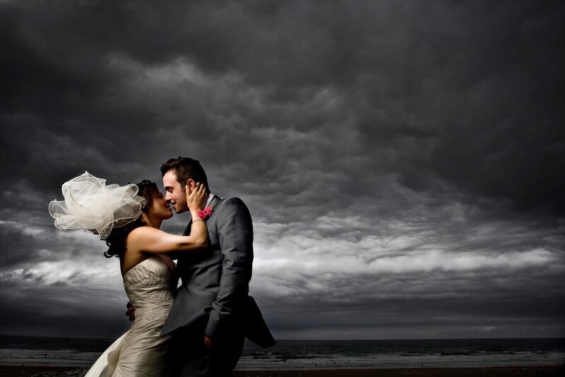 Bride and Groom Kissing — Gray