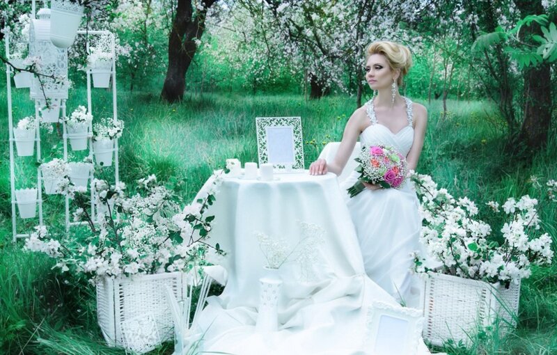 Bride in Garden — White, Serene, Spring