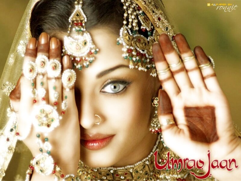 Bride in traditional Indian attire
