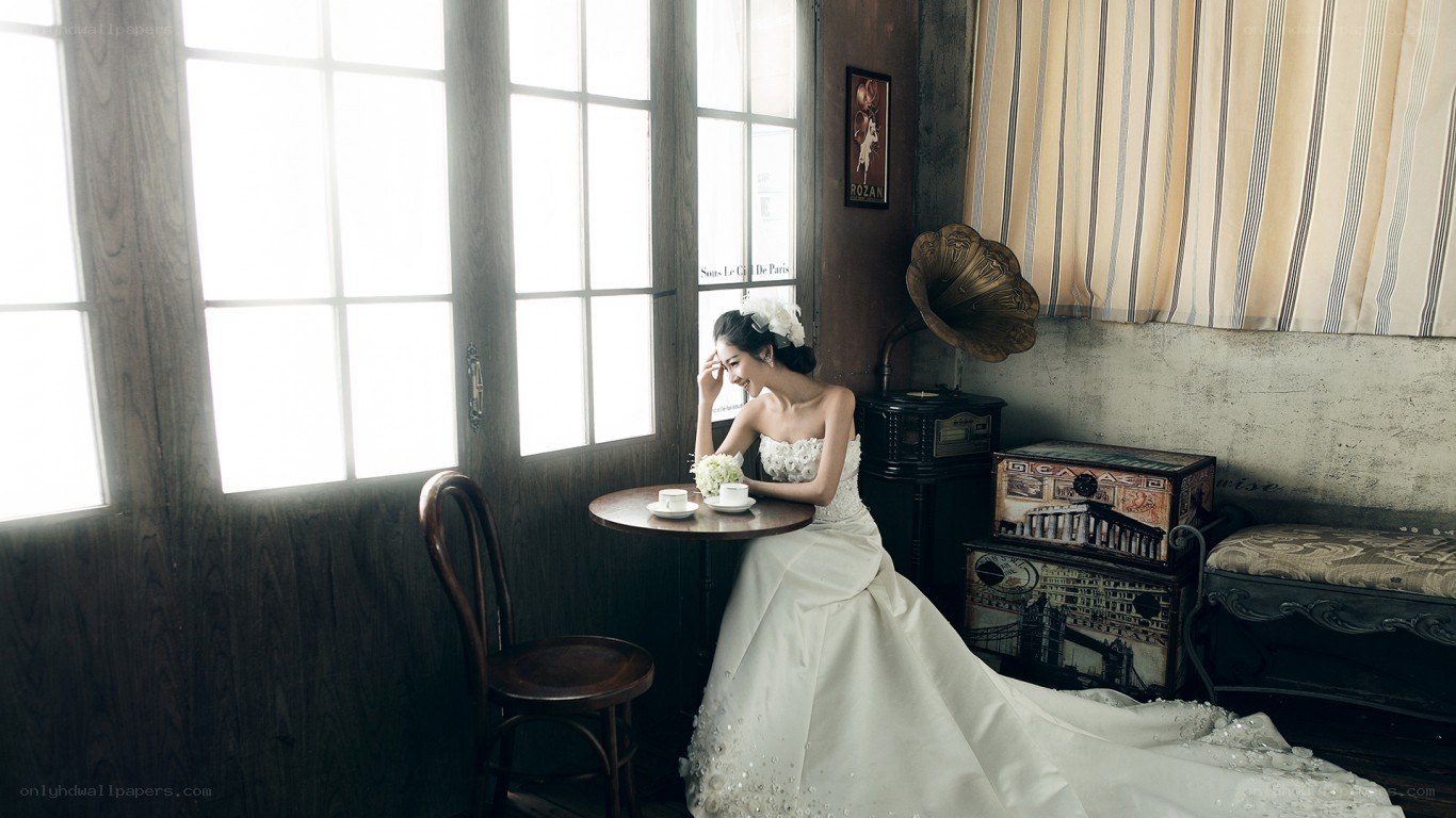 Bride in vintage café