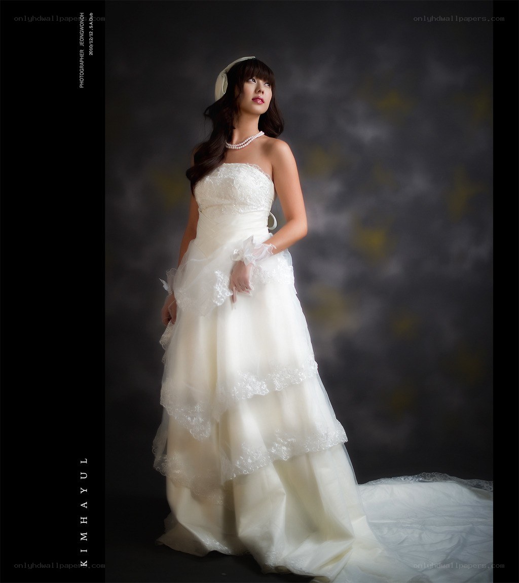 Bride in white wedding gown